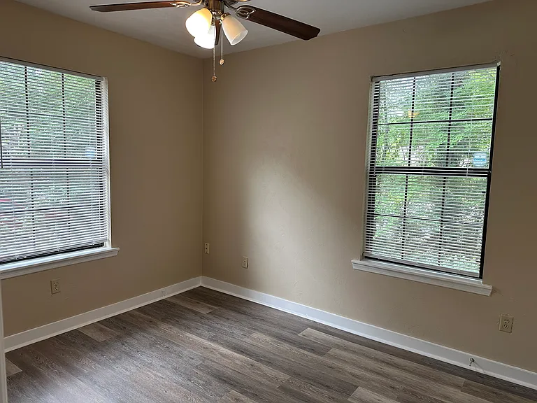 2400 Talco Hills Dr — Photo 19