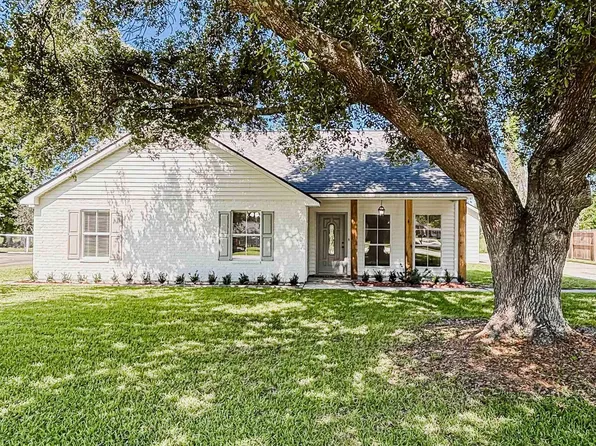 14189 Troy Duplessis Rd, Gonzales, LA 70737