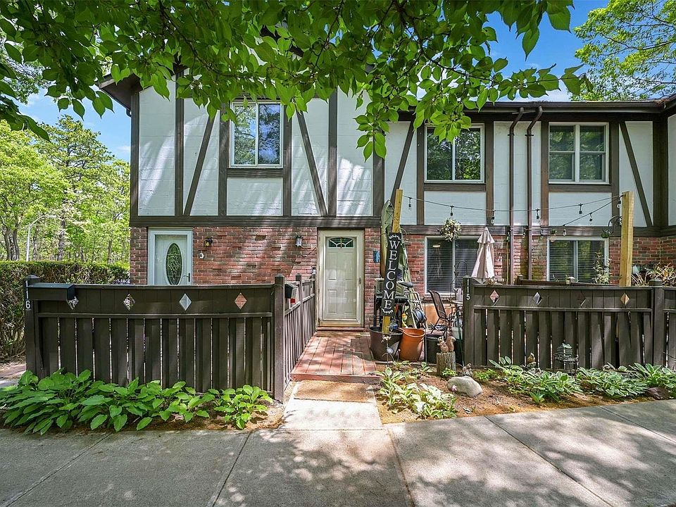 1st image of 115 Birchwood Road #115