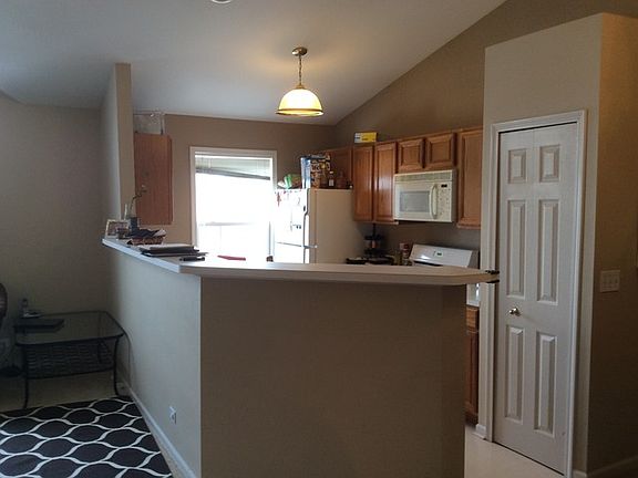 3rd image of 94 Allerton Dr #94