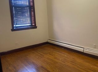 350 Soundview Ave APT 1B, Bronx, NY 10473