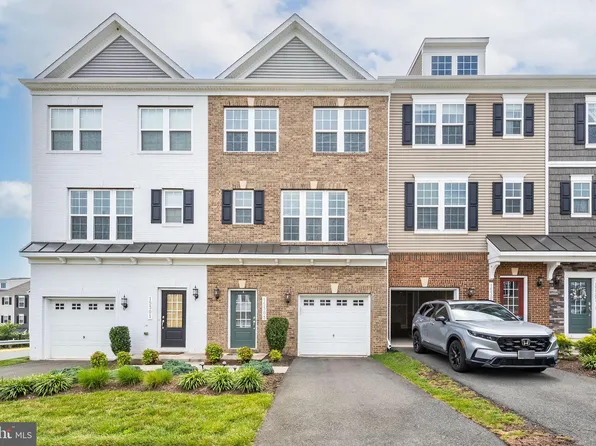 15303 Linville Creek Dr, Haymarket, VA 20169