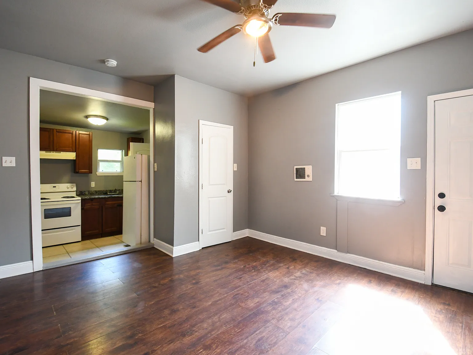 3613 Iberville Street - Studio A — Photo 3