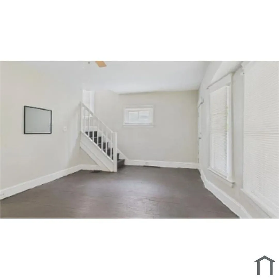 Building Photo - 14501 Jenne Ave