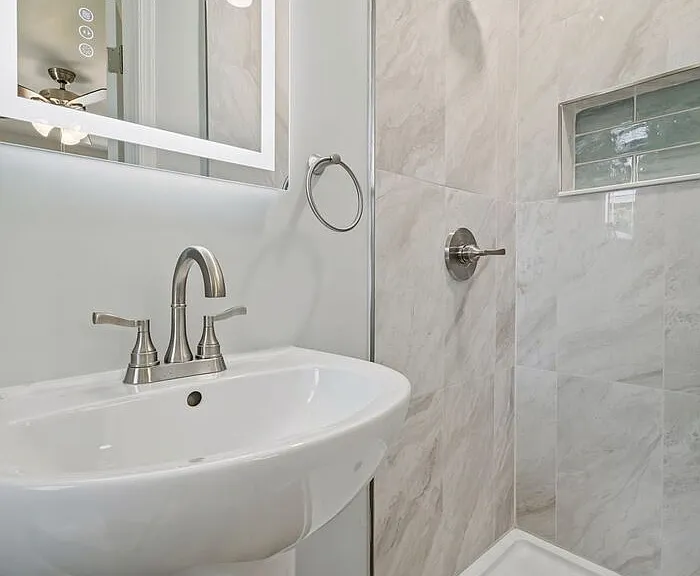 718 Euwanee Pl — Photo 22