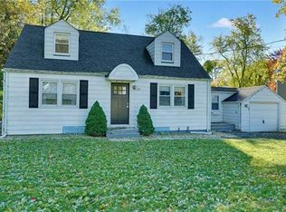 64 Liberty Rd, Bernardsville, NJ 07924