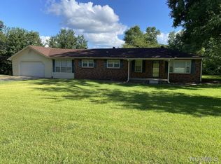 81 Sharpton Rd, Falkville, AL 35622