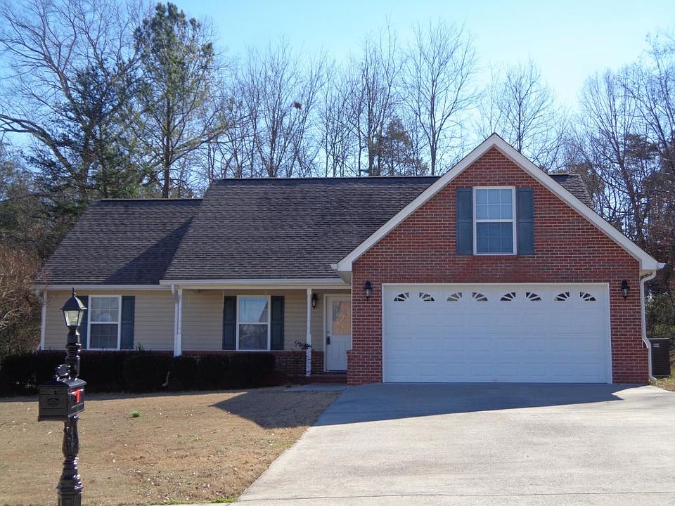1st image of 548 Peachtree Cir