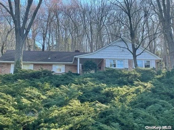 523 Harbor Road, Cold Spring Harbor, NY 11724