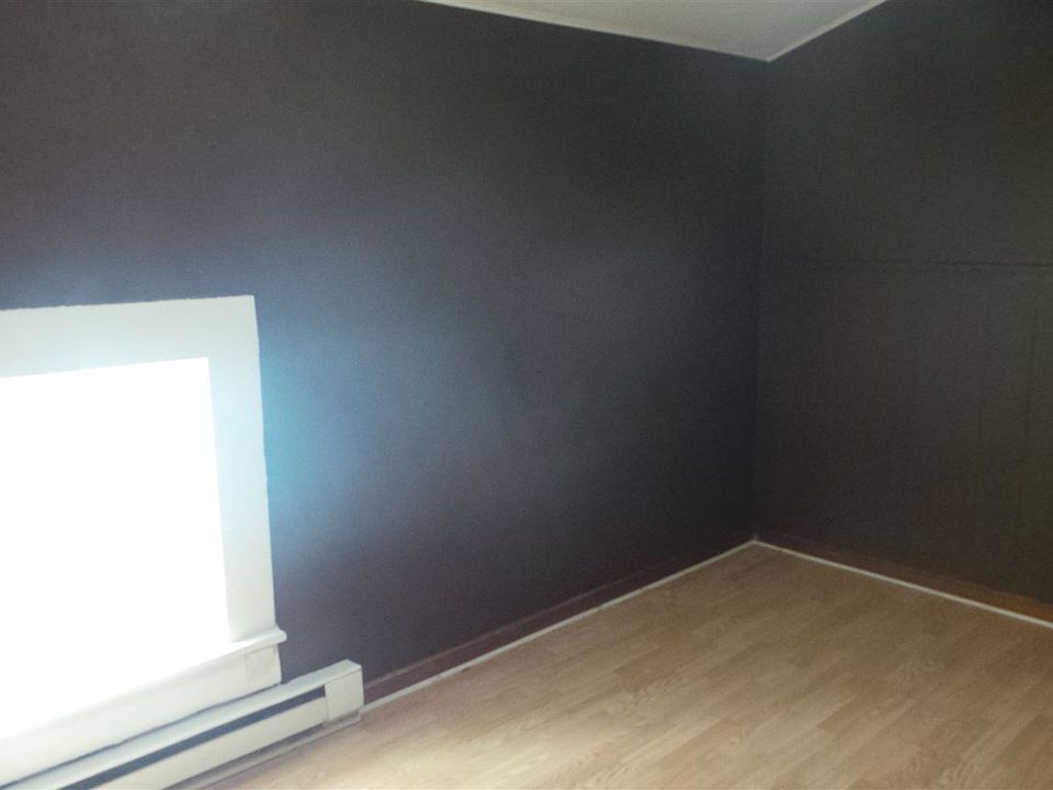 apt. 4 bedroom
