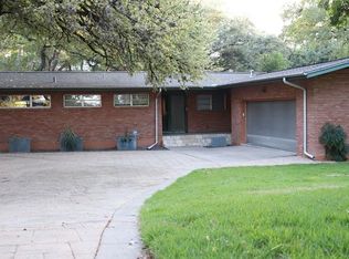 831 E 38th St, Austin, TX 78705