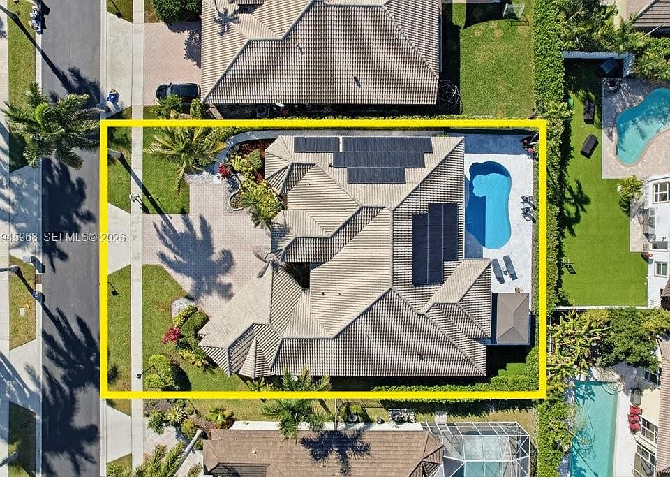 1st image of 21653 Marigot Dr