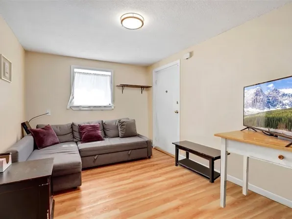 (undisclosed Address), Somerville, MA 02143