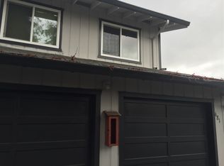 671 Hampton Rd, Hayward, CA 94541