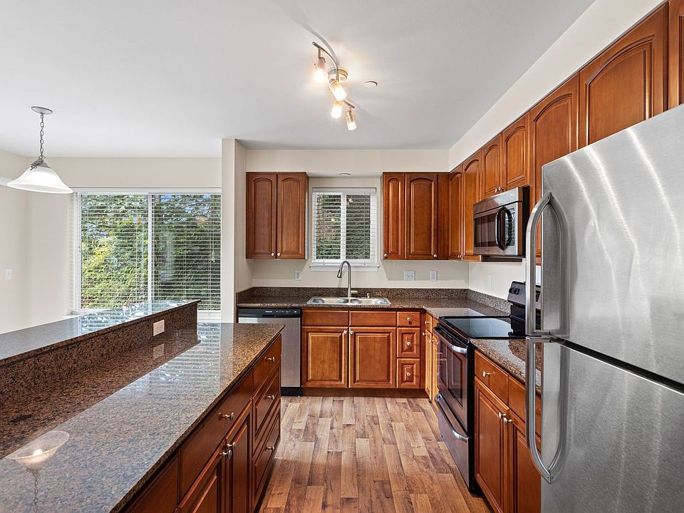 1st image of 11615 91st Ln NE #11