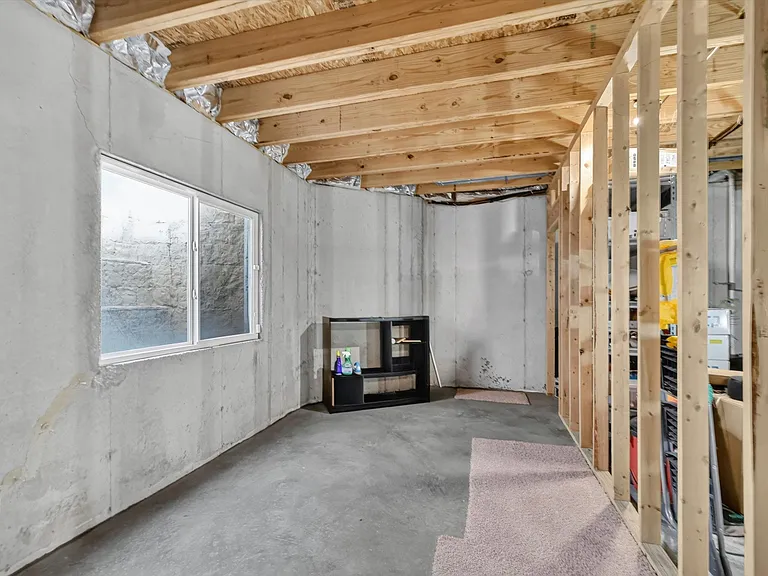 13636 Falcon Way — Photo 44