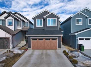 15634 18th Ave SW, Edmonton, AB