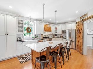94 Kellogg St, Oyster Bay, NY 11771