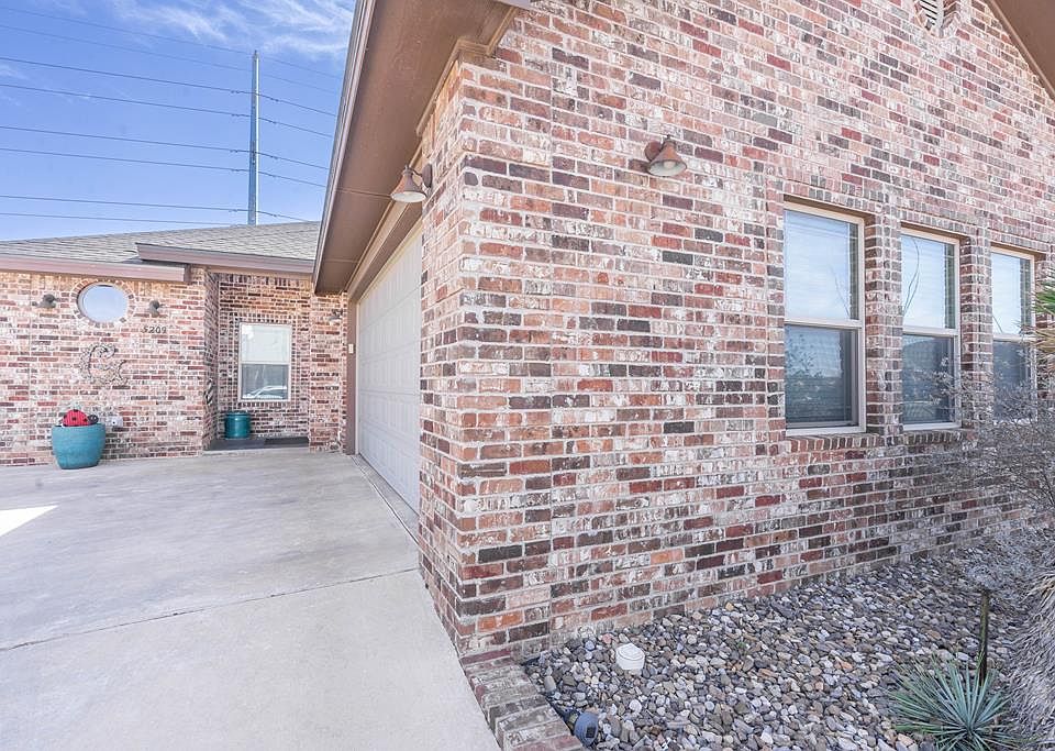 1st image of 5209 Ellen Jayne Way