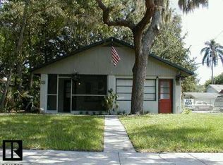 362 4th St NW, Largo, FL 33770