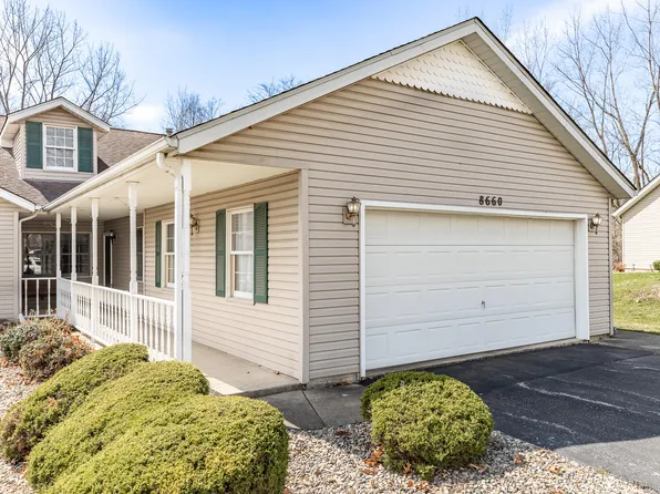 8660 Kelly Dr, Saint John, IN 46373