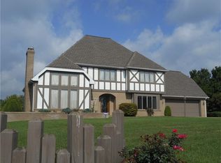317 Skyline Dr, Belle Vernon, PA
