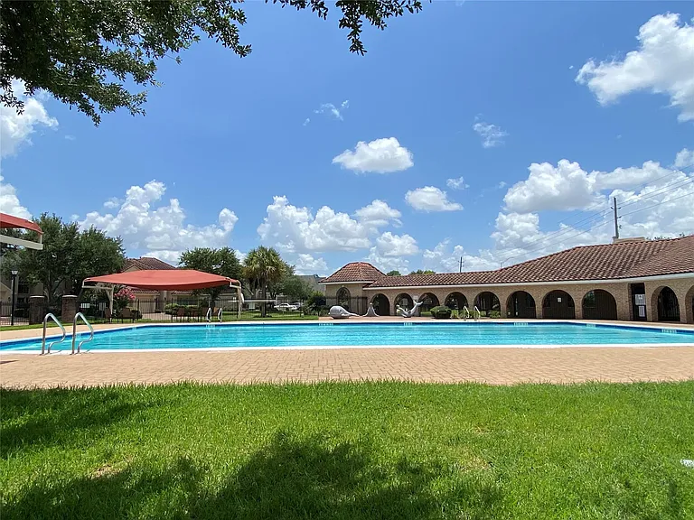14207 Ashmore Reef Ct — Photo 27