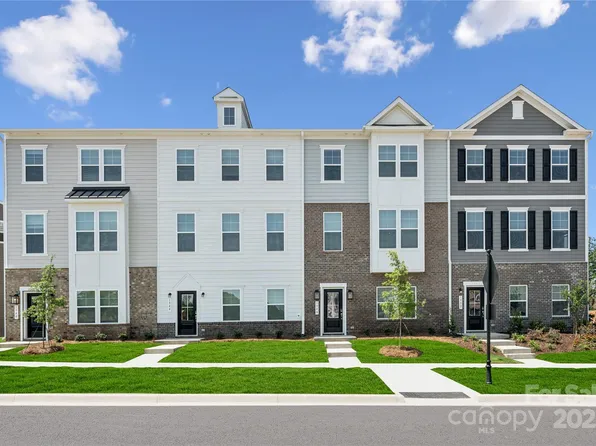 1828 Viewfield Rd, Fort Mill, SC 29708