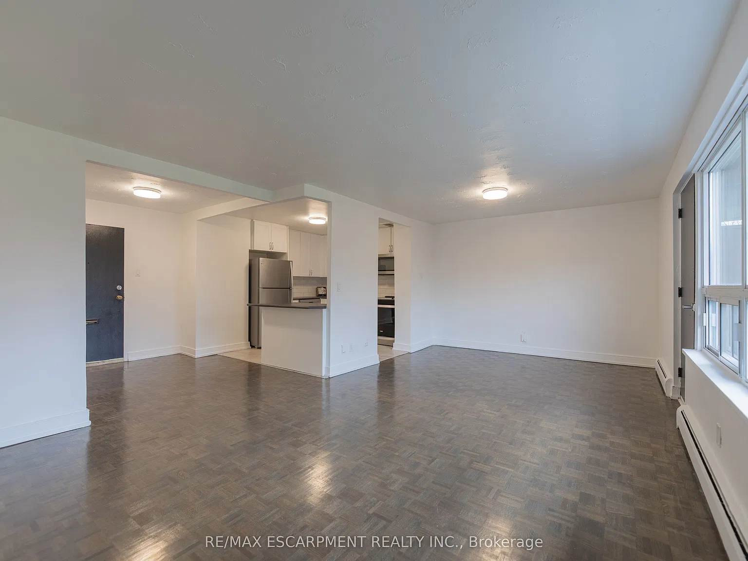 1 bed, $1,649 — Photo 3
