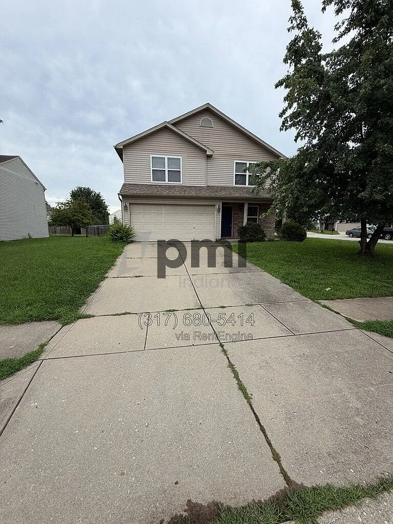 3 bed, 2.5 bath, 2208 sqft, $1,900 — Photo 1