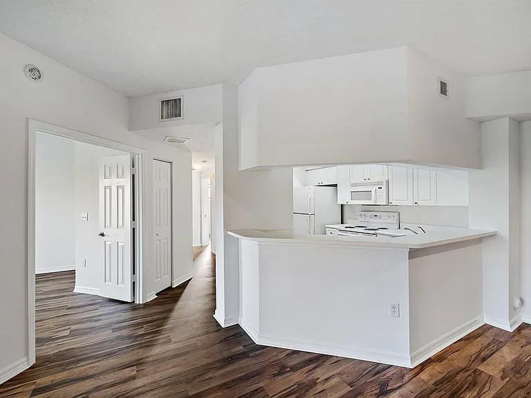 2725 Anzio Ct #107 — Photo 18