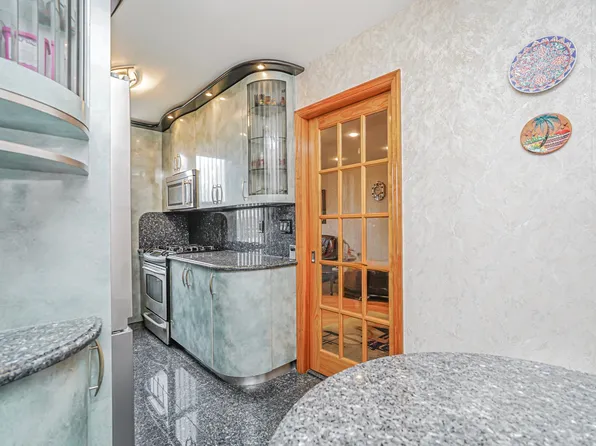 2685 East Seventh Street image 10 of 25