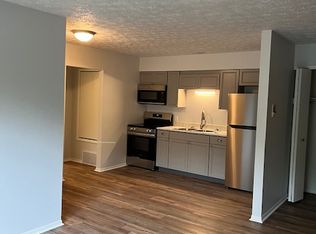 1702 Beechwood Ave NE APT 22, North Canton, OH 44720