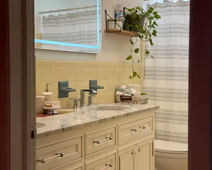 19690 NE 12th Ct — Photo 24