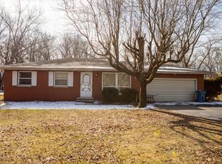 11903 Minuteman Ln, Demotte, IN 46310