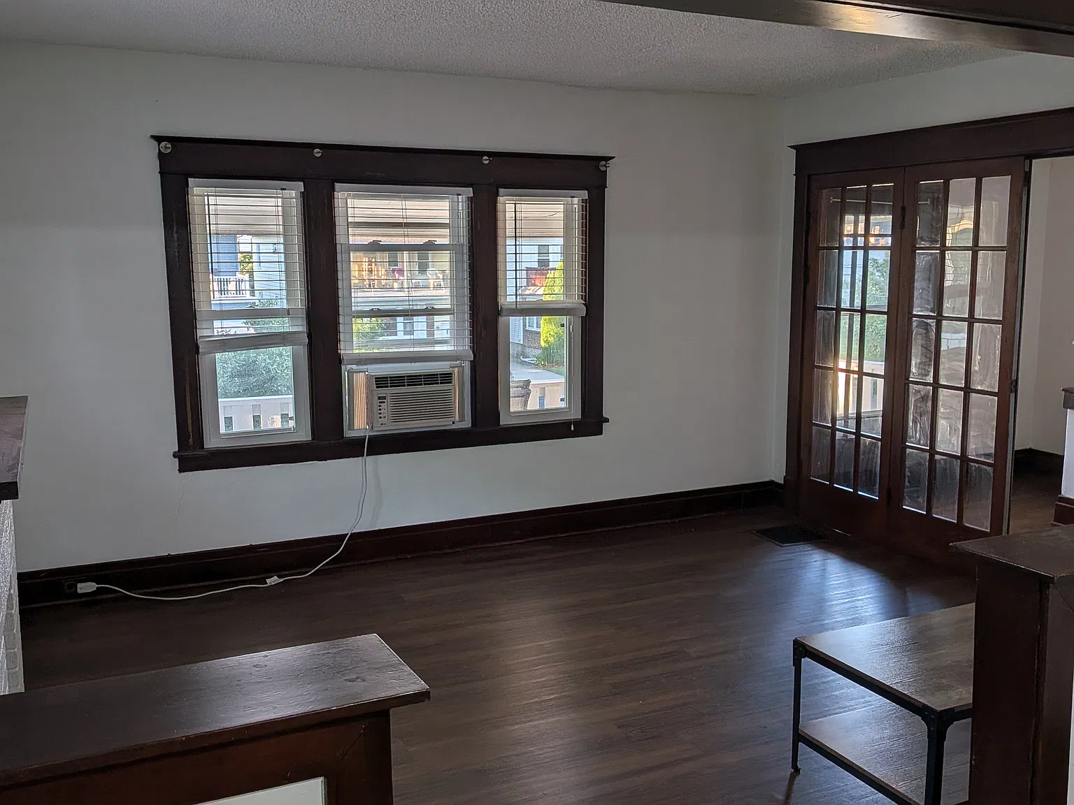 3 bed, 1300 sqft, $1,700 — Photo 2