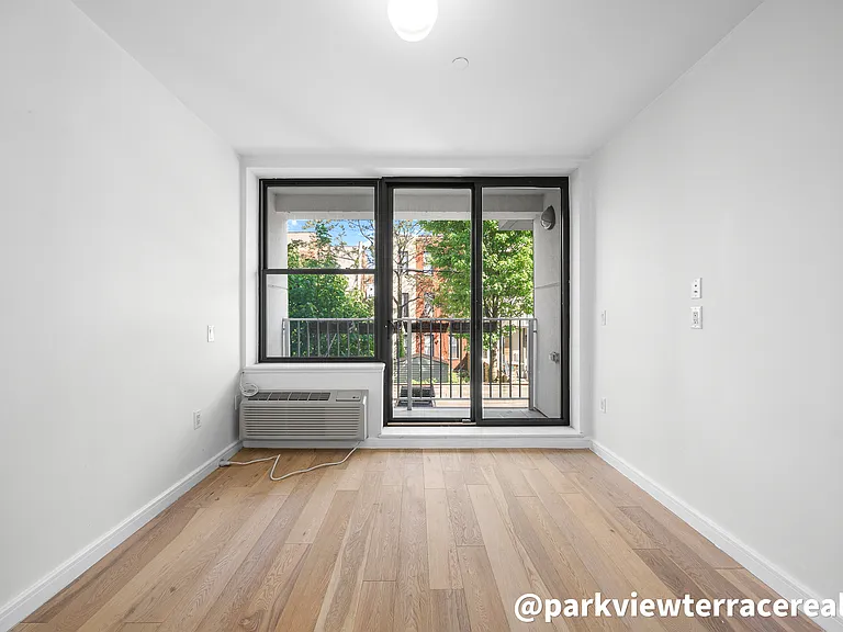 282 Eldert St #2C — Photo 30