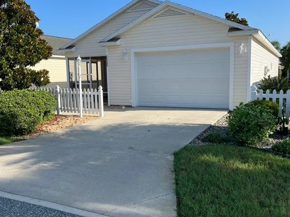 2569 Carrington Ct, The Villages, FL 32162