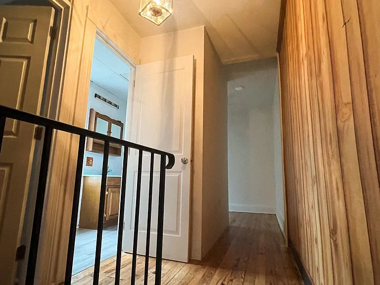 625 Lake St — Photo 28