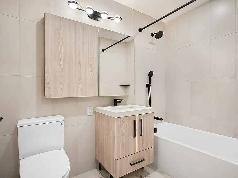 65 Dupont St #320 — Photo 5