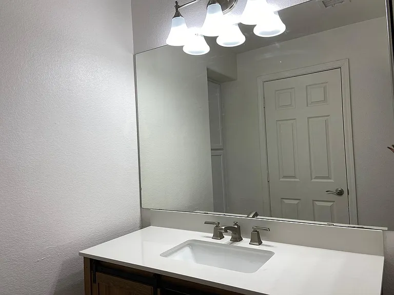 1800 W Elliot Rd #123 — Photo 26