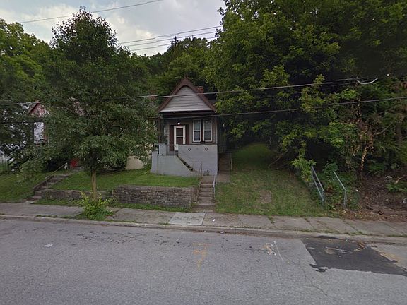 2nd image of 1799 Baltimore Ave