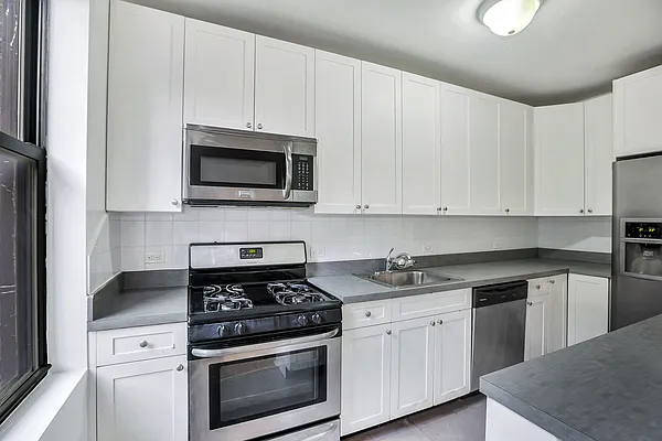 Rented by Corcoran | media 5