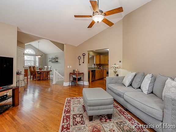 5th image of 1217 Tennyson Ln #1217