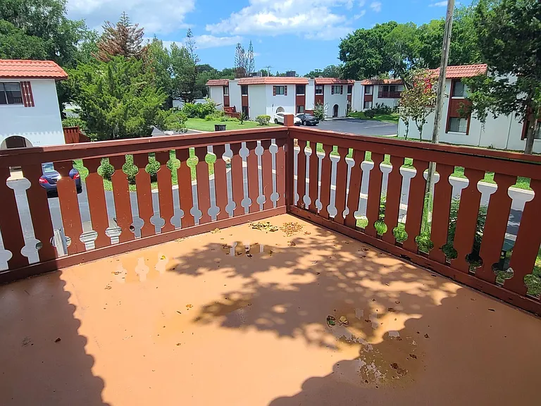 2118 Oak Meadow Cir — Photo 17