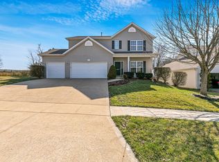 248 Ashford Oaks Dr, Wentzville, MO 63385