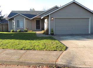 1345 S Cedar Dr, Canby, OR 97013