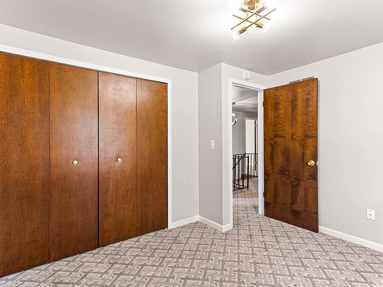 46323 Gainsborough Dr — Photo 33
