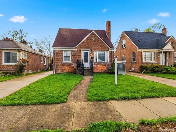 3604 Merrick St, Dearborn, MI 48124