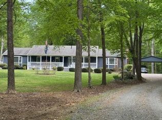 1198 Dongola Rd, Mineral, VA 23117